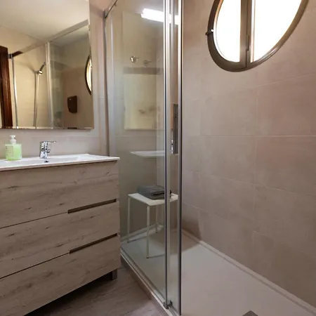 Parking Entre Patios Centro 公寓